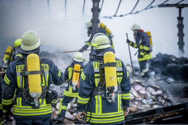 fire, fire fighters, firefighter, equipment, hose, danger, fire fighting, smoke, fire, fire fighters, fire fighters, firefighter, firefighter, firefighter, firefighter, firefighter, fire fighting